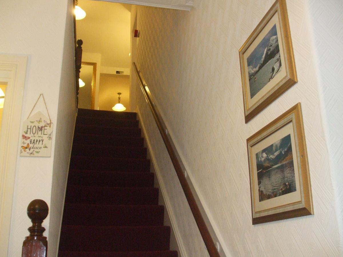Oakfield Guest House Бетс-и-Койд Экстерьер фото